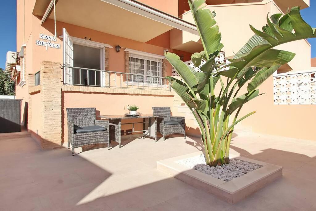 Casa Olivia With Pool Heating Fee Villa Торевиеха Екстериор снимка