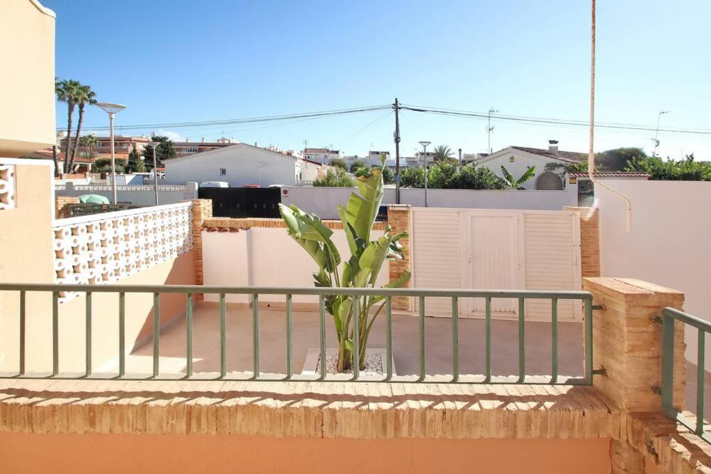 Casa Olivia With Pool Heating Fee Villa Торевиеха Екстериор снимка