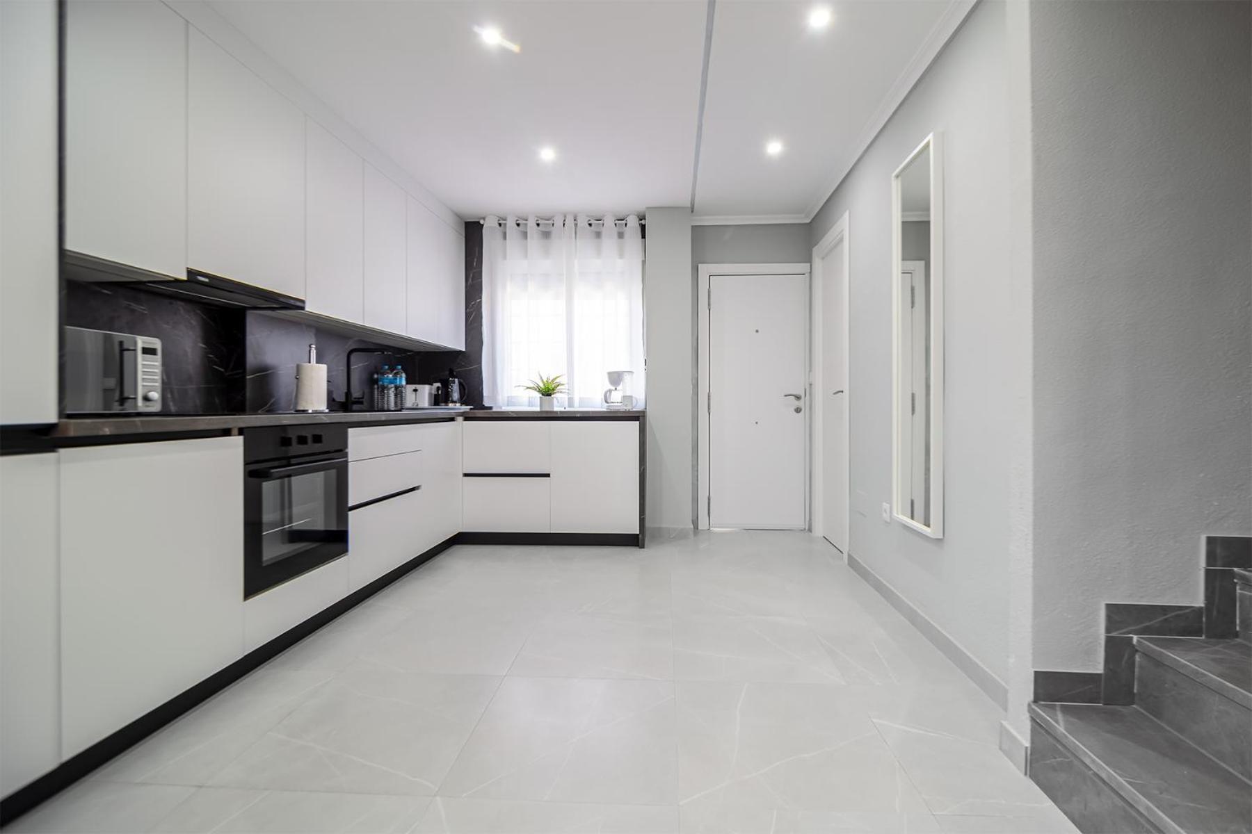 Casa Olivia With Pool Heating Fee Villa Торевиеха Екстериор снимка